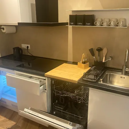 Apartamento 1 *